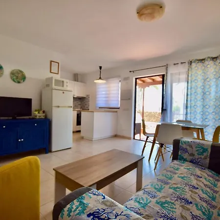 213 - Casas Del Sol 30a By Villas Now Ltd Villa Playa Blanca (Lanzarote)